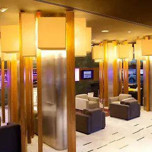 aparthotel-atenea-barcelona.topbarcelonahotels.com/