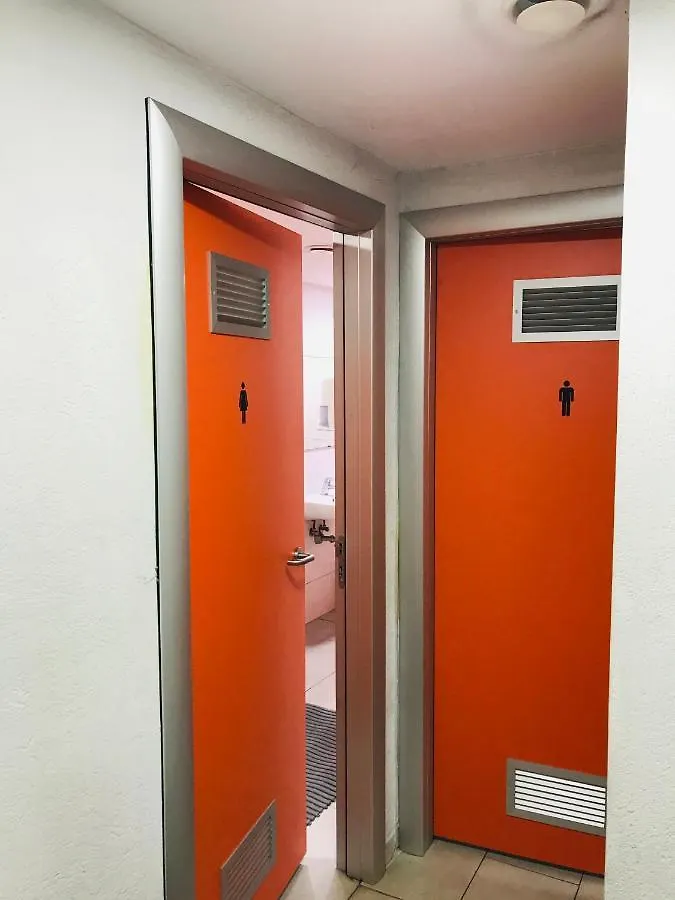 Hostelscat Barcelona 0*,  Spanien