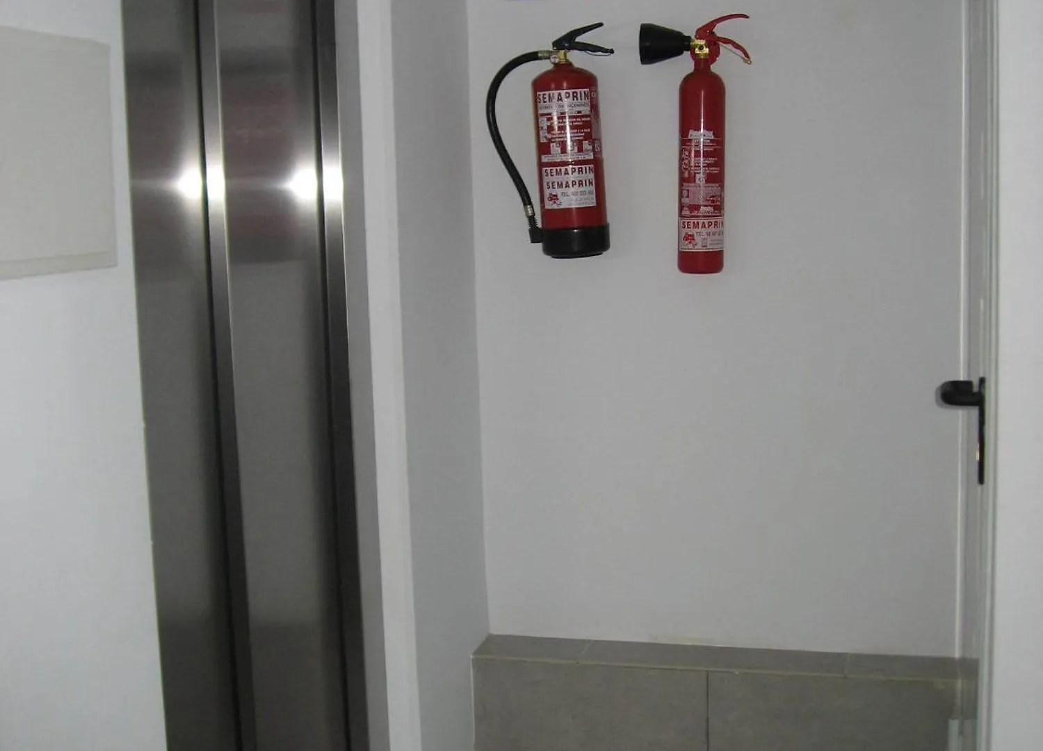 Hostel Hostelscat Barcelona Spain